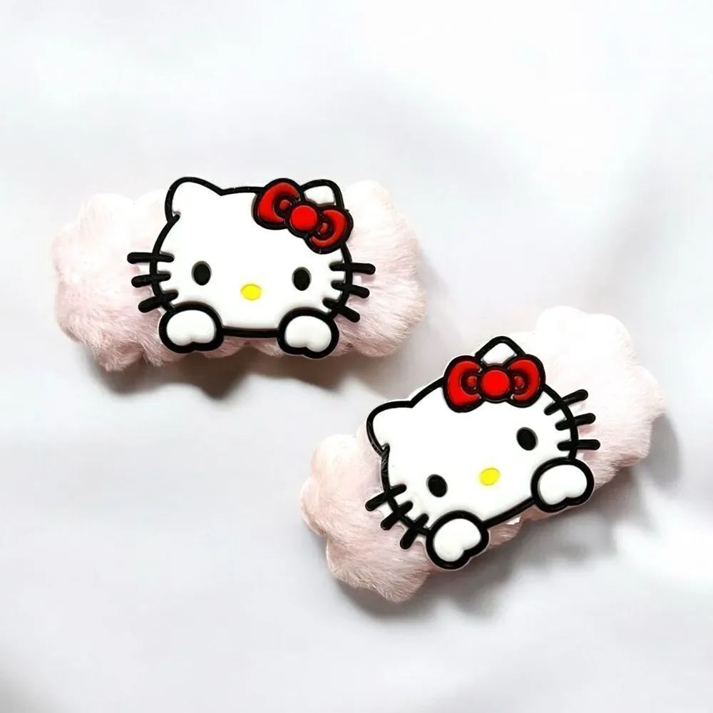 🤯5/$25🤯 Hello Kitty Pink Furry Hair Clips Set Of 2